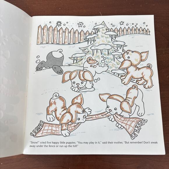 Golden Book poky little puppy's first christmas Paint With Water Book Unused 70s - Picture 4 of 9